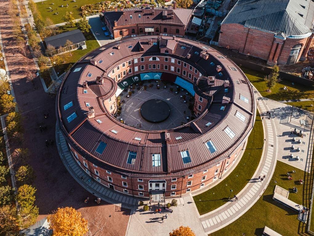 Здание «Бутылка» на острове Новая Голландия, Санкт-Петербург. Фотография предоставлена пиар-службой проекта «Новая Голландия: культурная урбанизация»