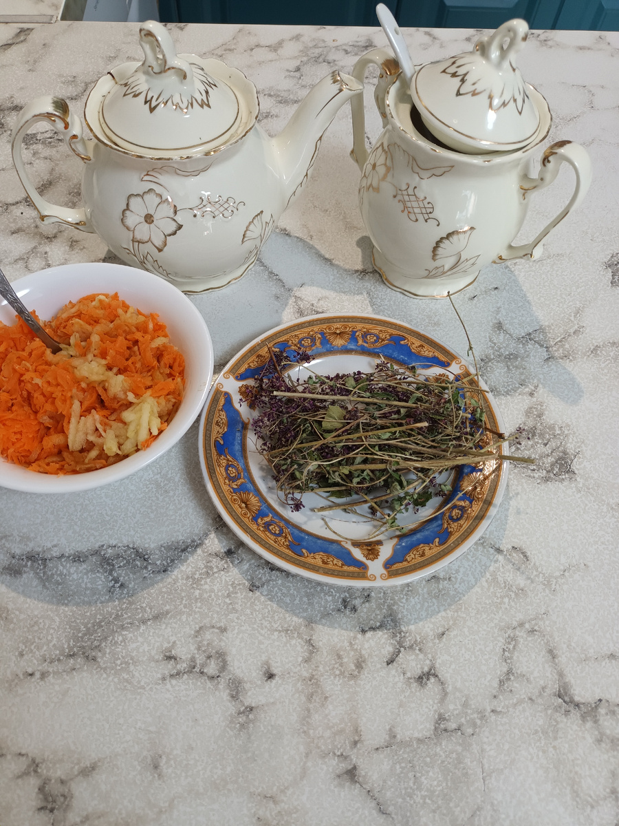 Заварим чаек с вкусными травами и не забудем про витамины