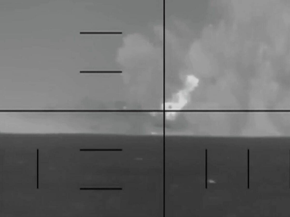    Удар по иранскому кораблю у побережья Шри-Ланки, нанесенный ВС США | © Department of War/X