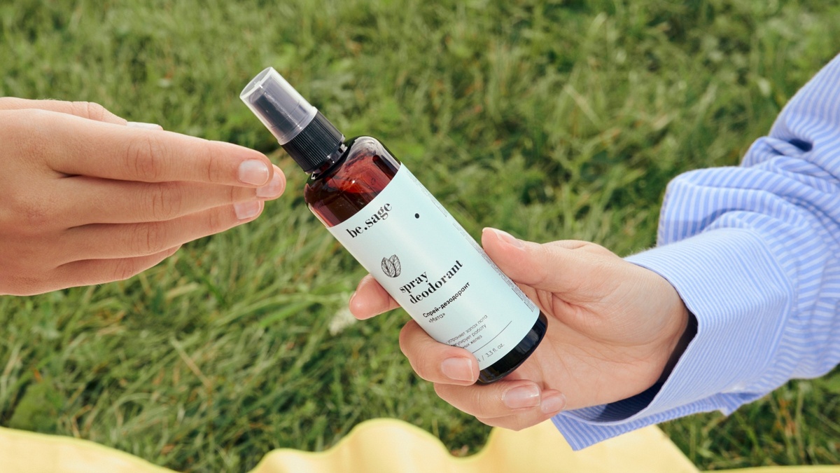 На фото: спрей-дезодорант be.sage