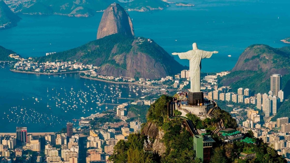 Фото из Интернета Перспектива на Рио-де-Жанейро