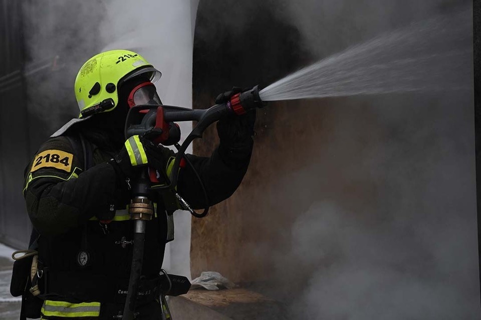    Частный дом сгорел в Прокопьевске. Иван МАКЕЕВ