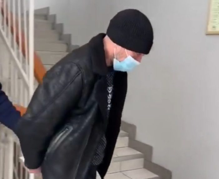 Скриншот видео пресс-службы судов общей юрисдикции НСО.