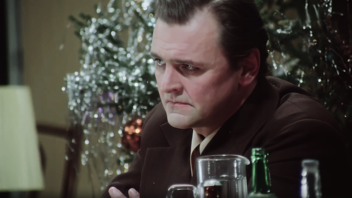 Кадр из фильма "Ирония судьбы или С лёгким паром". Фото: Киноконцерн "Мосфильм"