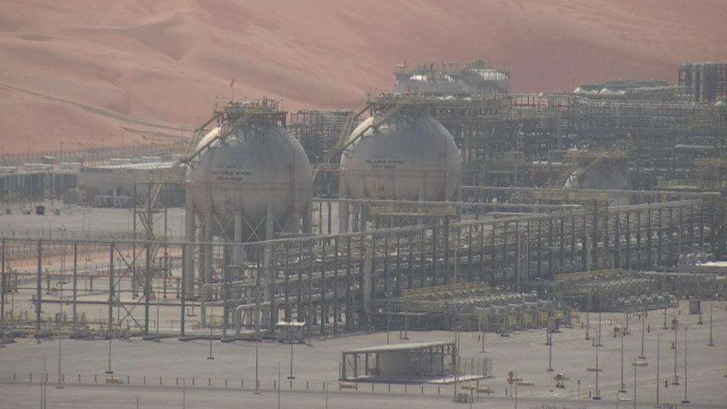    Россия осудила ракетный удар по НПЗ Saudi Aramco