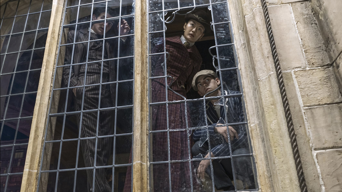 Кадр из сериала "Молодой Шерлок"