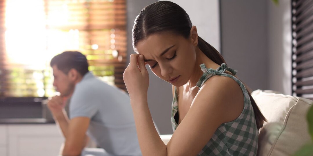 – Разве мой муж не сказал, что беден? Квартира, машина и дача мои? – улыбаюсь любовнице. Часть 19