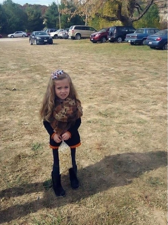 Попкорн цветом как трава.