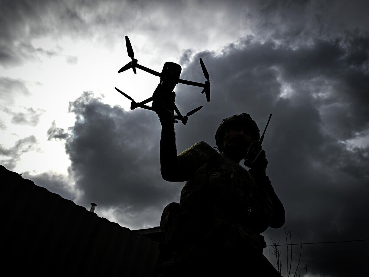    Боевая работа операторов БПЛА в зоне СВО | © РИА Новости / Сергей Бобылев