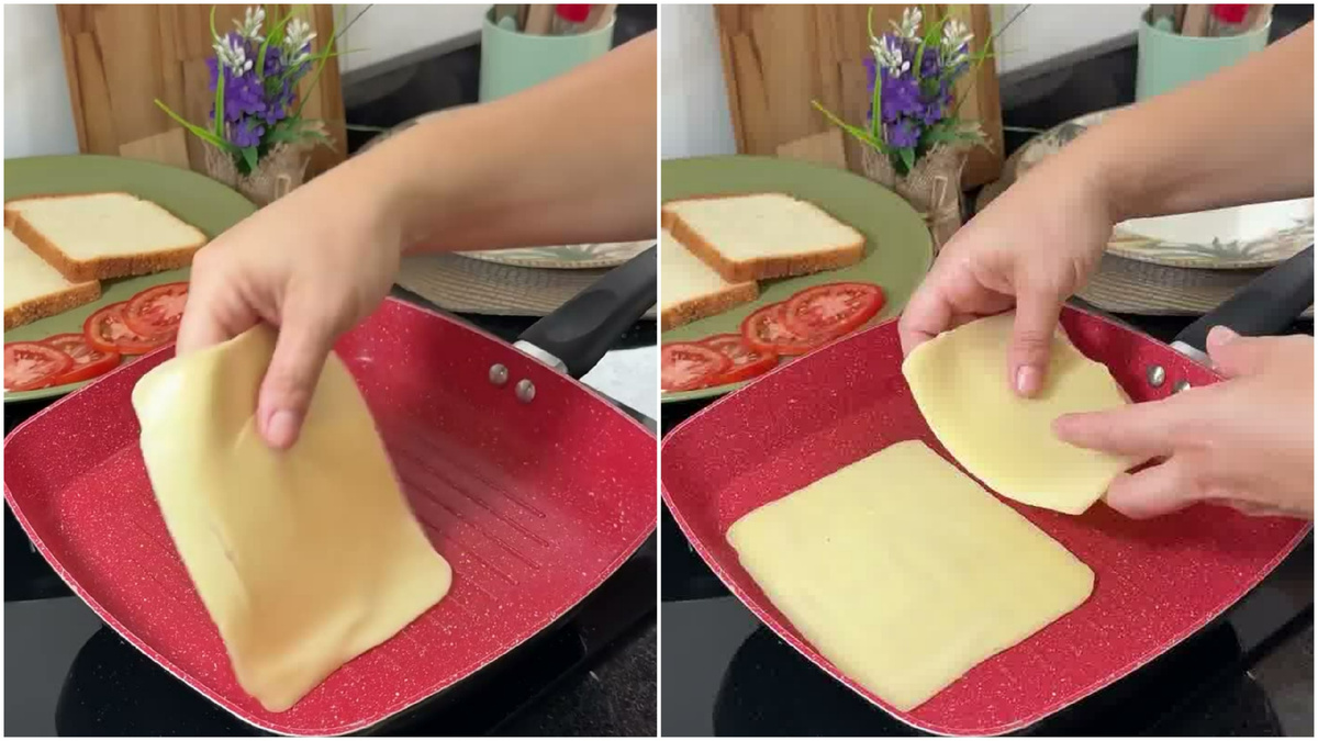 📸 Выкладываем по пластине сыра на одну и вторую сторону сковороды.