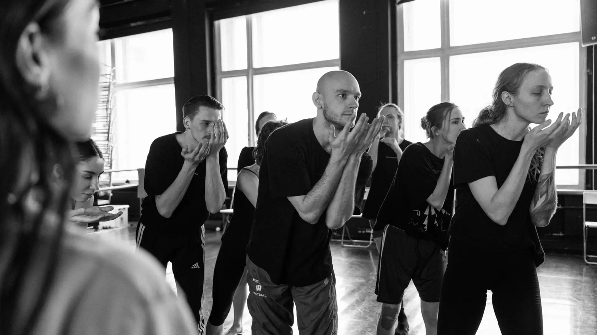 Репетиция спектакля "Хора" Охада Наарина (фото предоставлено фестивалем Context. Diana Vishneva)