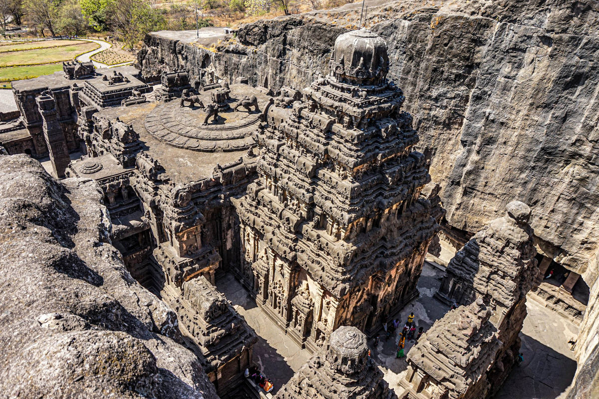 Храм Кайласанатха