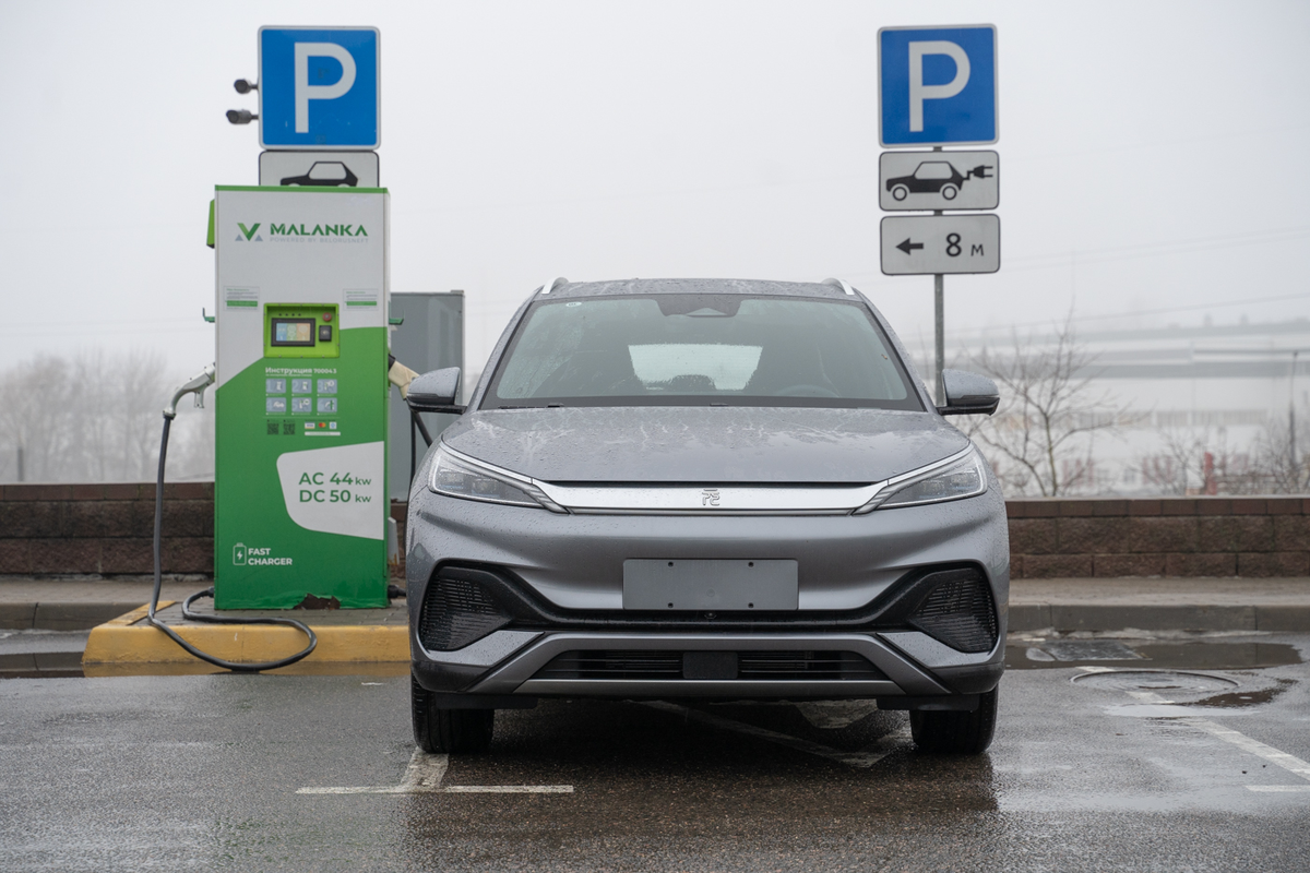 Новый электромобиль от BYD