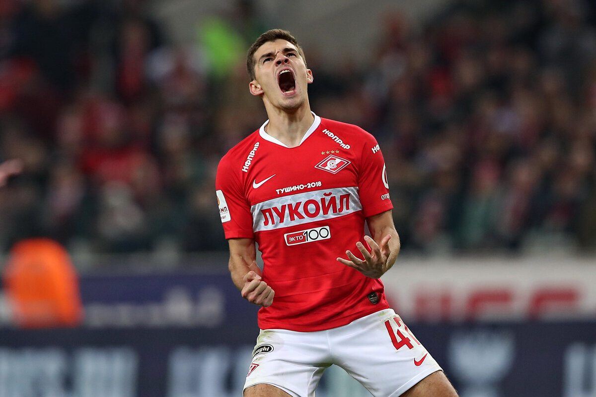 Роман Зобнин