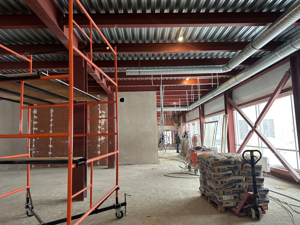    В Петрозаводске проверили ход строительства спорткомплекса «Луми-2»© Инна Колыхматова / VK