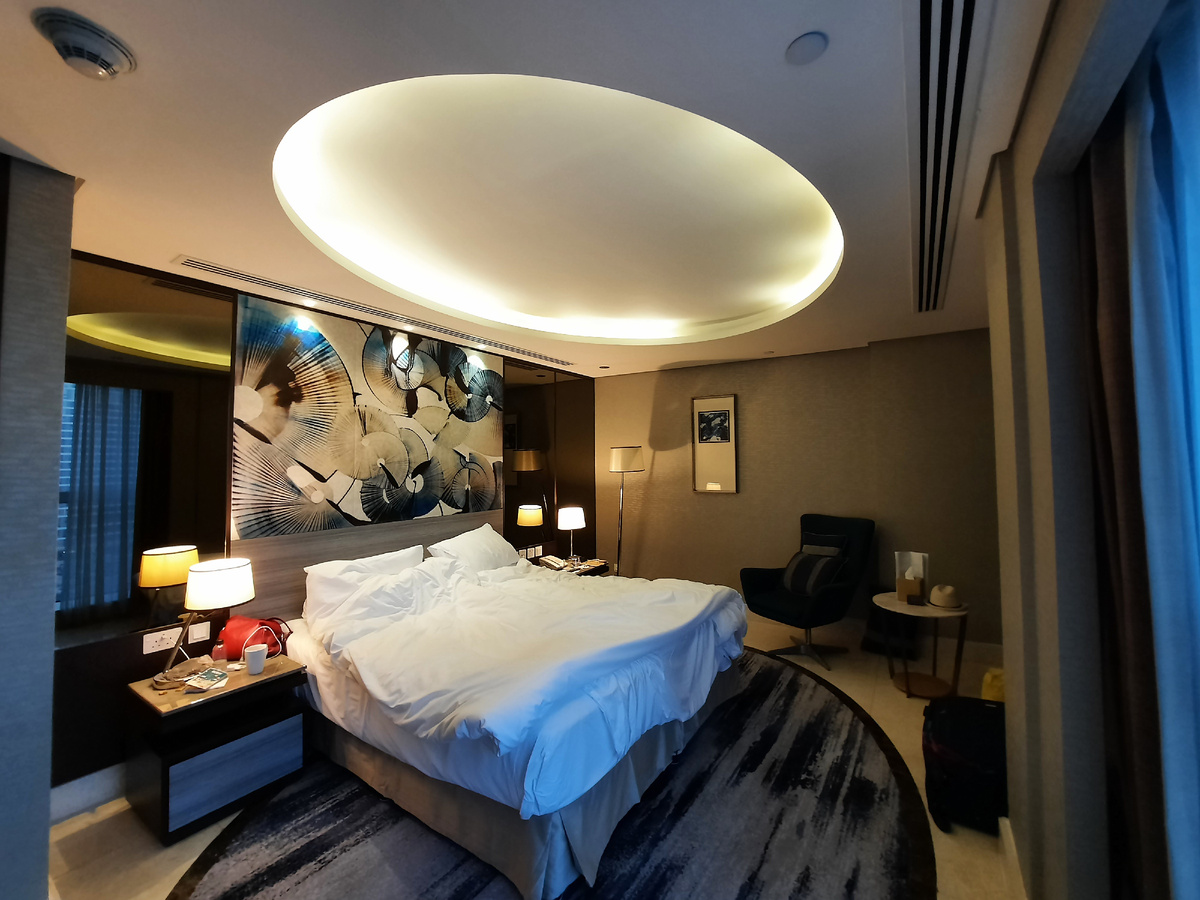 Так выглядит номер нашего нового отеля Grand Mercure, где мы провели 2 бессонных ночи до нашей эвакуации