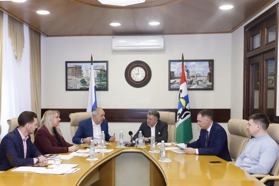    Фото пресс-службы Заксобрания Новосибирской области