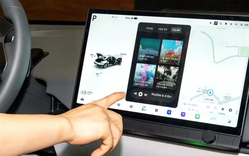 Интерьер Hyundai Elantra CN8 2027📷
