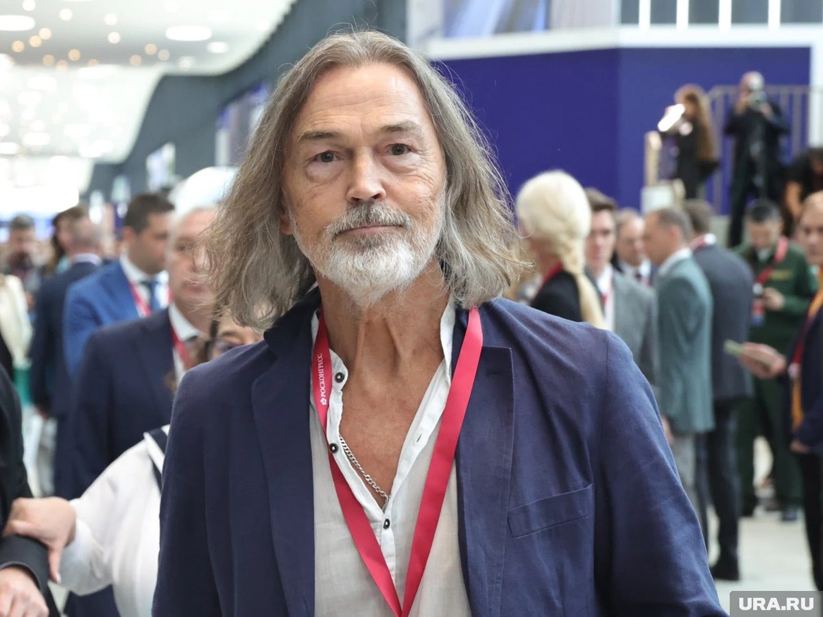     Пенсия Никаса Сафронова не дотягивает до 20 тысяч рублей