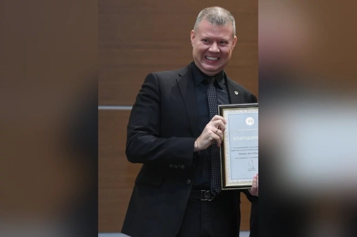    По версии надзорного ведомства, всё это куплено на доходы, не соответствующие официальным.