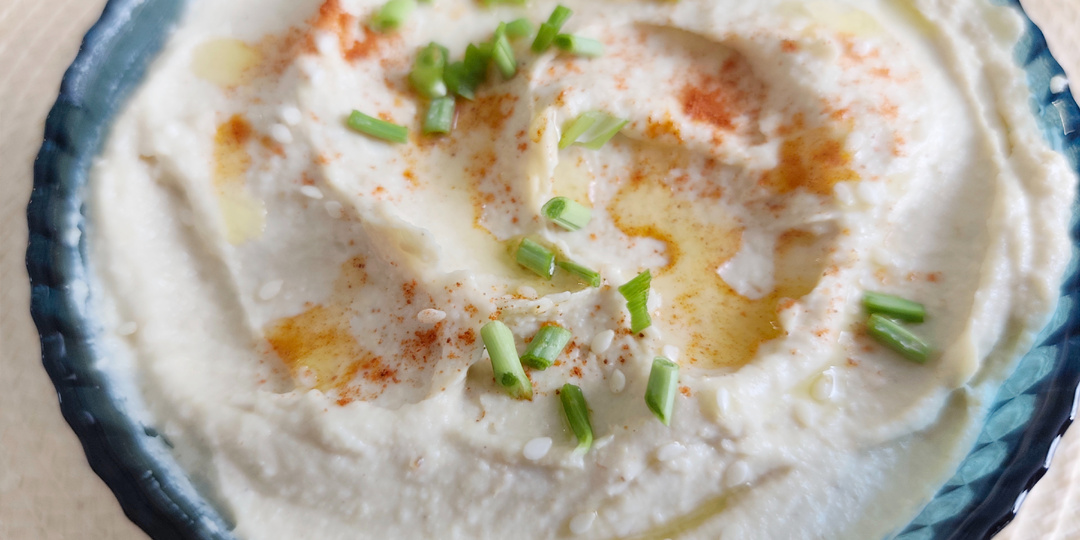 Как приготовить хумус из нутовой муки и чем полезна эта закуска