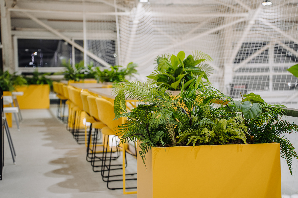 Выполнено декораторами Ми Декор