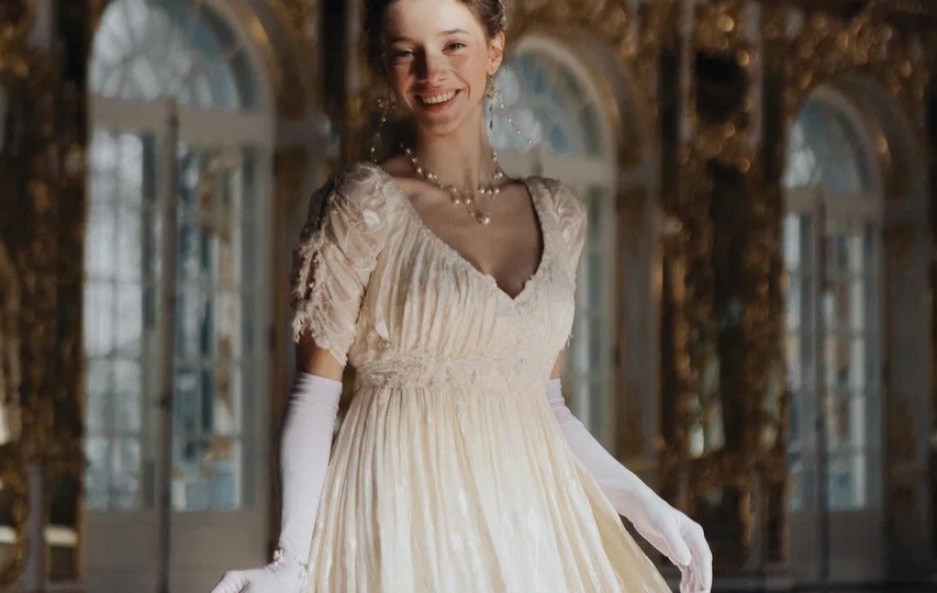 НОВАЯ НАТАША РОСТОВА