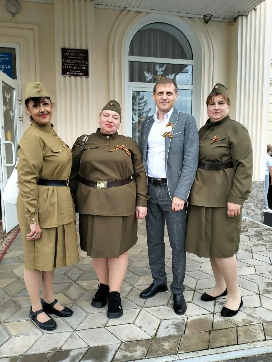 Анжелика уже 10 лет поёт в коллективе «Хуторяночка»