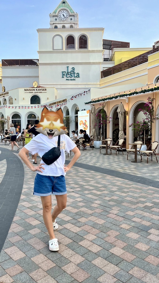 БигБоссу нравиЦа, БигБосс позирует)