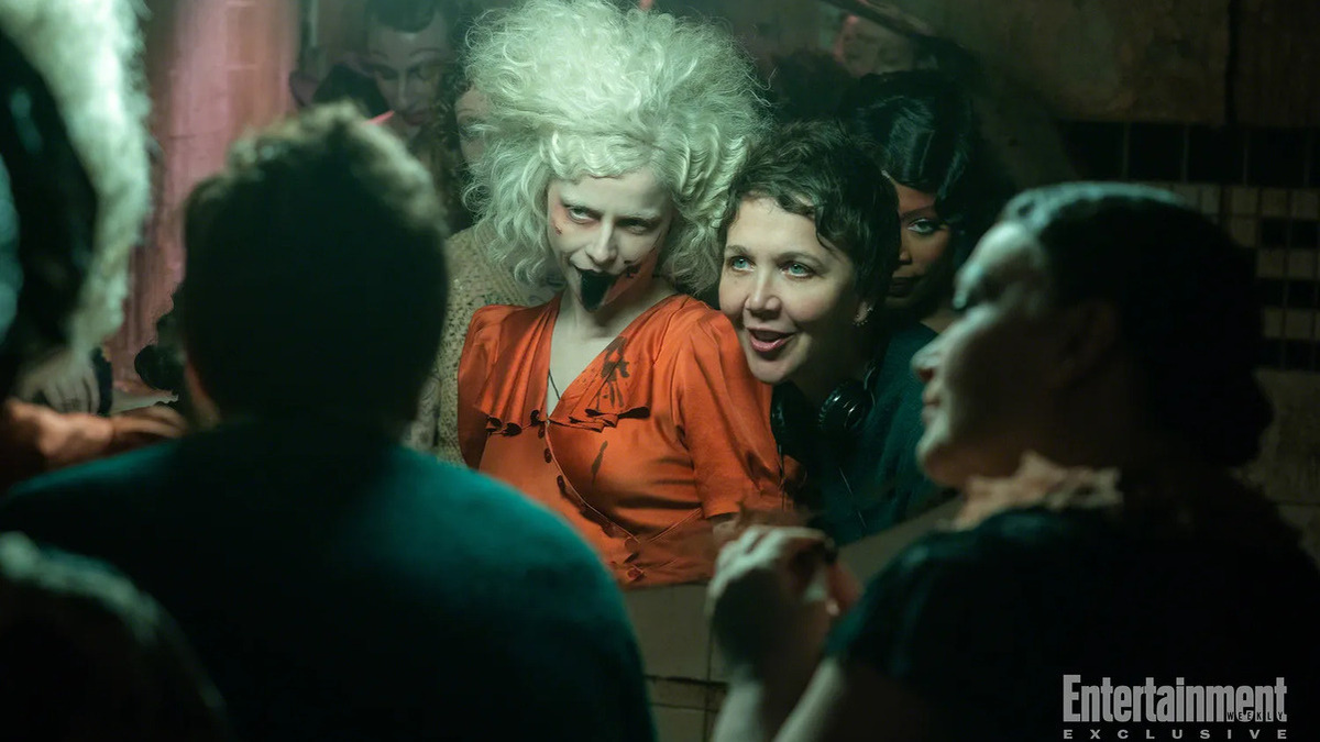 Кадр со съёмок фильма «Невеста!» / Источник: Entertainment Weekly