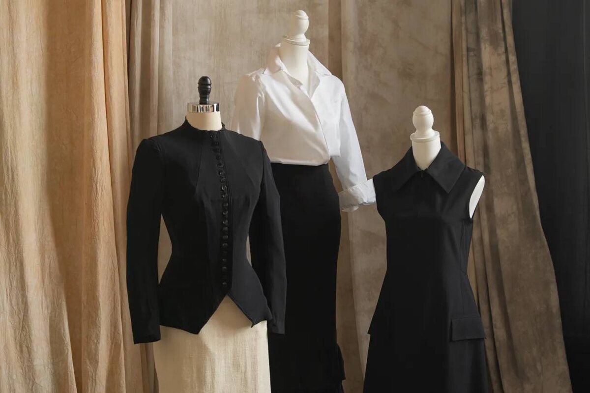    Вещи Кэролин Бессетт-Кеннеди продали на аукционе The Fashion Auctioneer (фото 1)