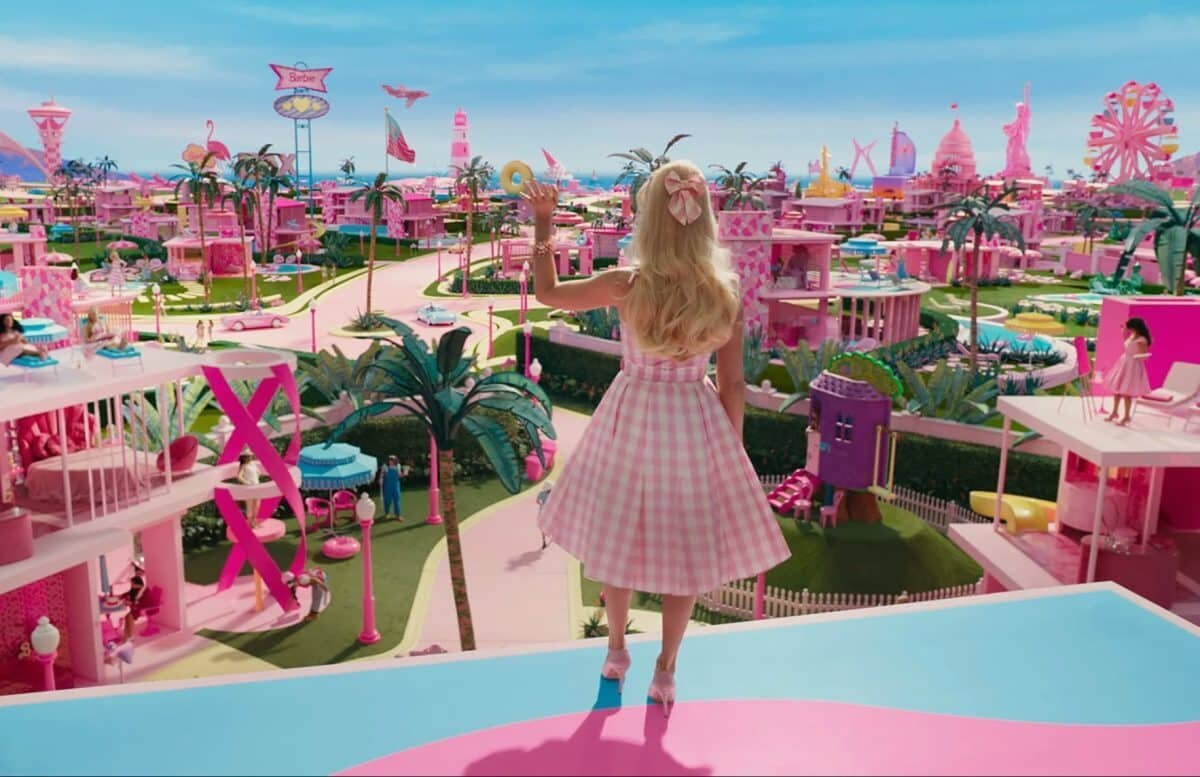    Кадр из фильма «Барби» / © Heyday Films, Warner Bros. Pictures