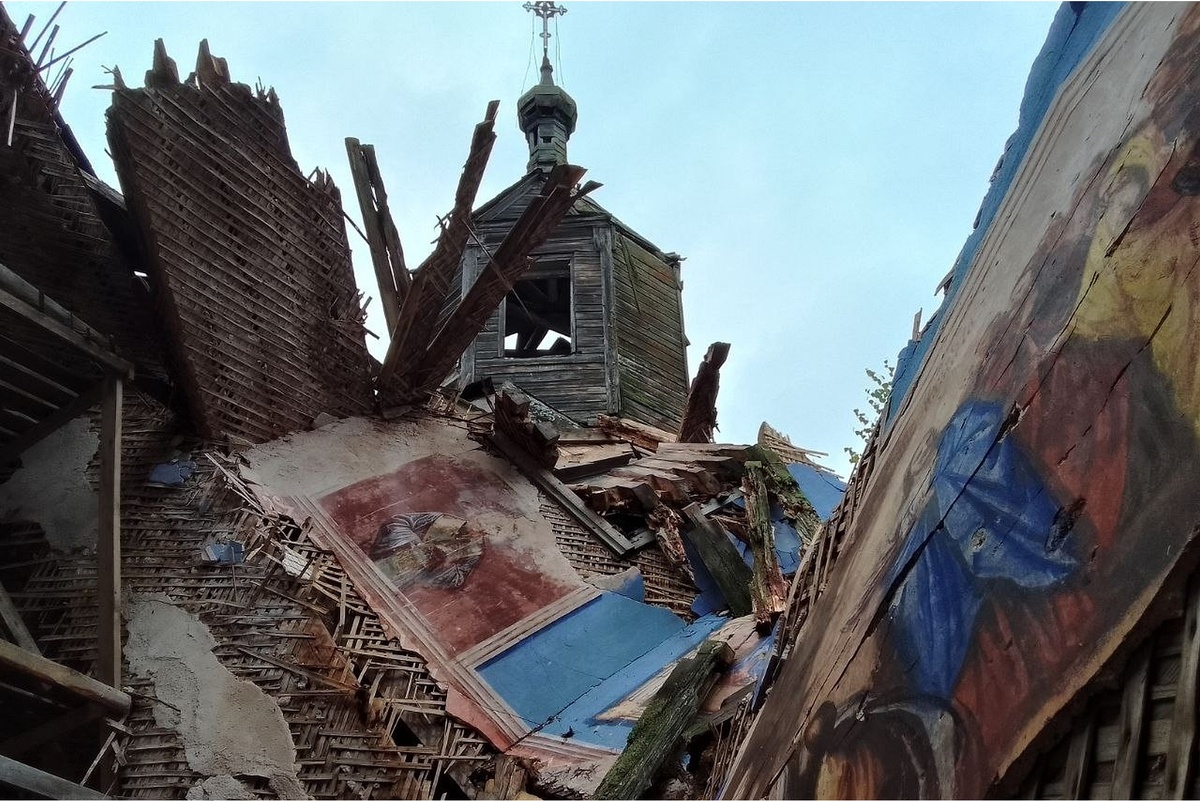    В деревне Пестово Тверской области спасают уникальный храм Сергия Радонежского. Он рухнул в середение октября 2025-го./t.me/archconservation
