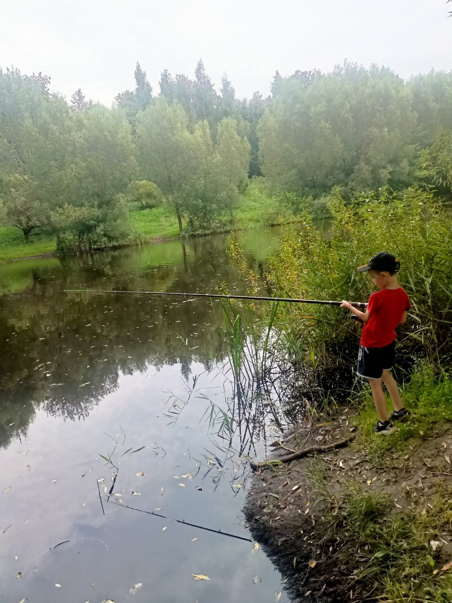 В шаговой доступности от моего дома река.