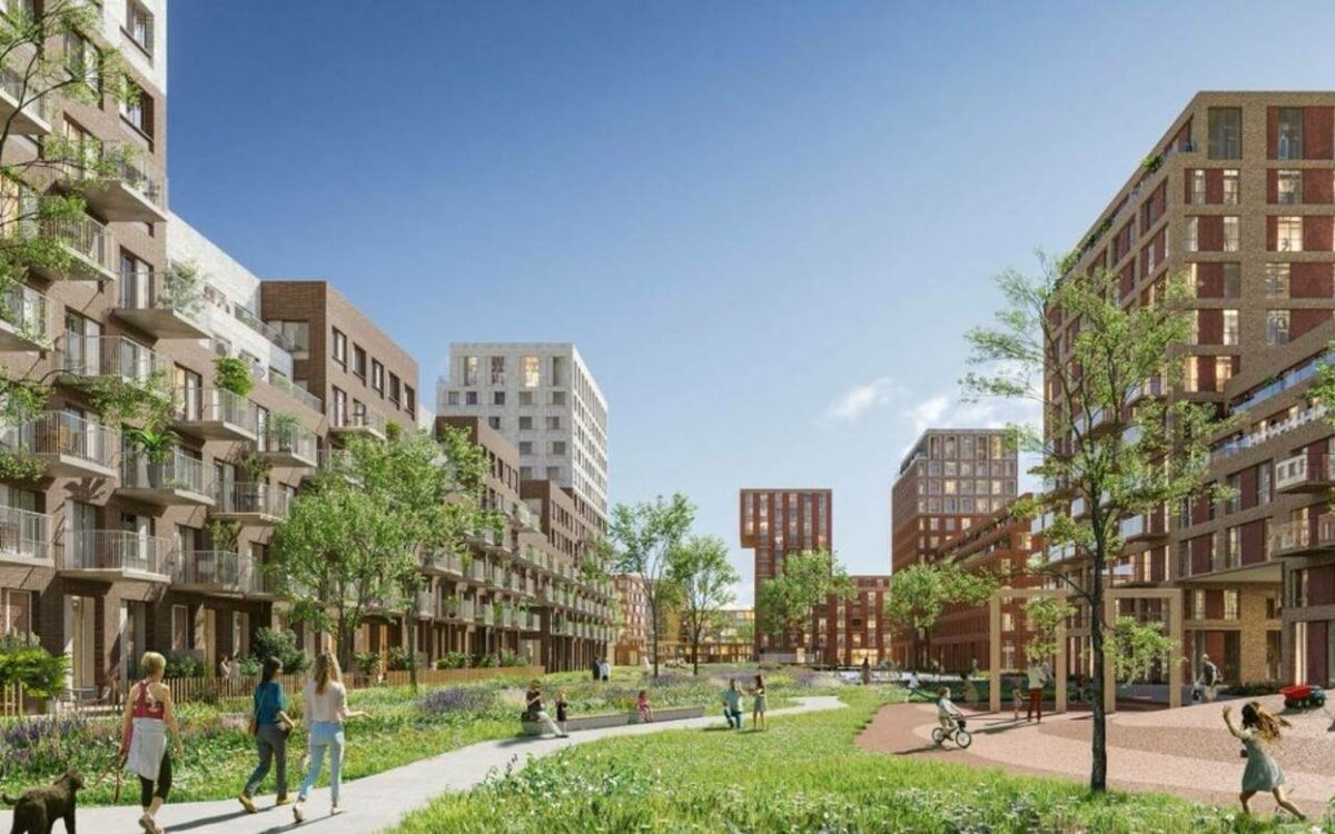    110 млрд инвестиций и 55 млрд налогов: воронежский девелопер Хамин рассказал губернатору об ожидаемом экономическом эффекте города-спутника «Солнечный» фото: правительство Воронежской области