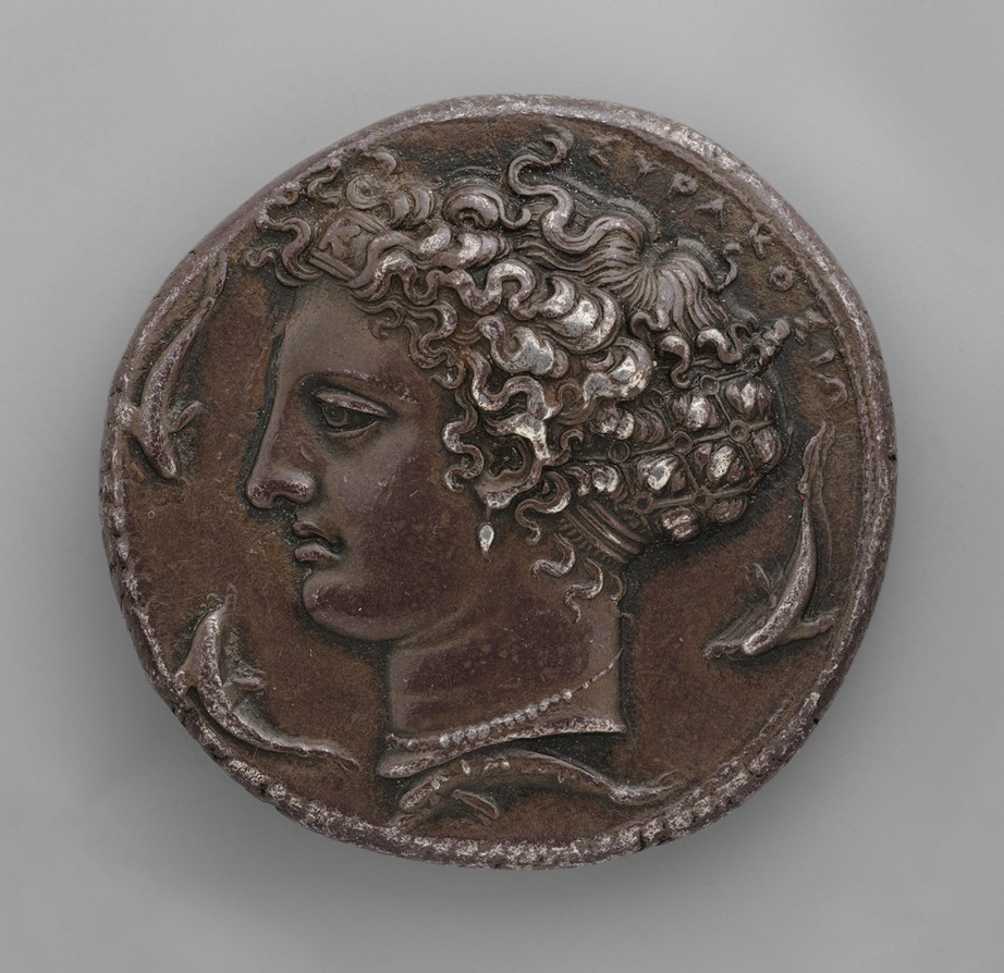 Декадрахмы Сиракуз (V век до н.э.) Одни из самых художественных и дорогих монет античного мира.