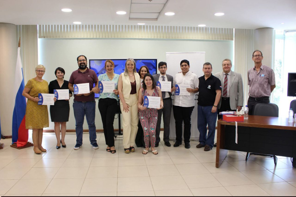 Первый выпуск курсов РКИ, организованных при Парагвайско-российской торговой палате