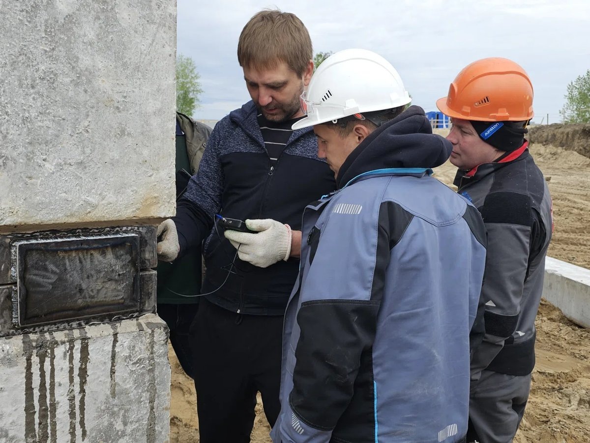    Валерий Харенко активно вел фотофиксацию обнаруженных нарушений