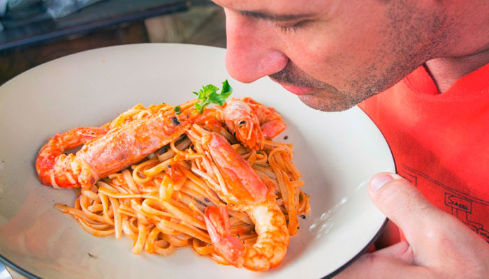 Представители РПЦ рассказали, можно ли употреблять морепродукты в пост. Фото: pxhere.com