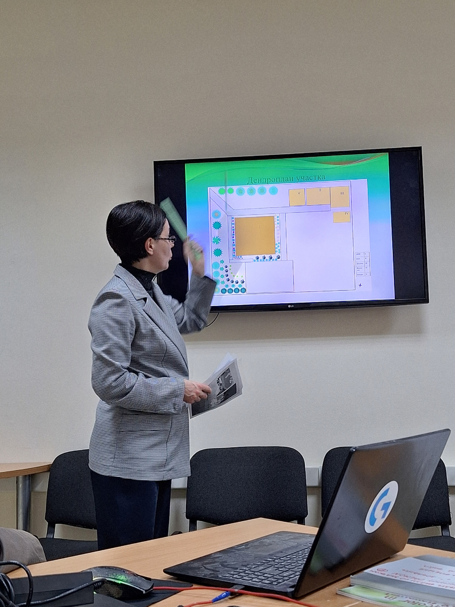 Здесь разрабатывался свой земельный участок. Линейка вместо указки была постоянно в движении.) Тоже всё продумано до мелочей. Молодец!