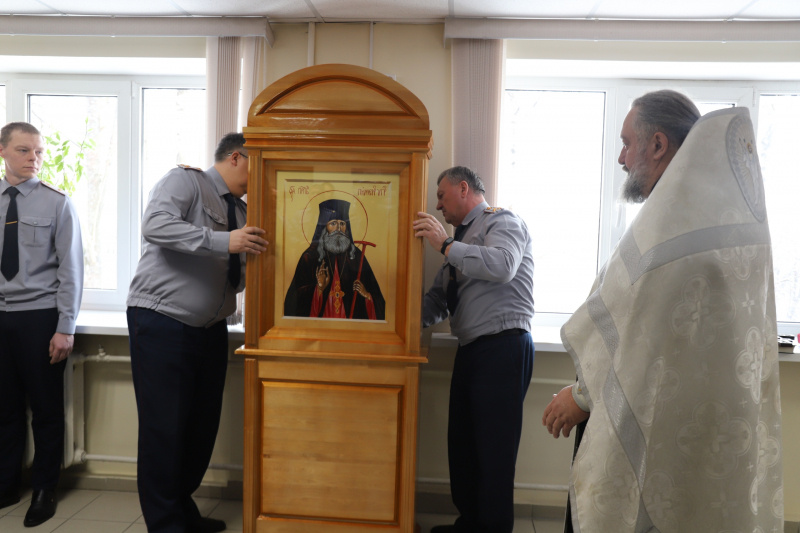    Осужденный написал икону Преподобного Пимена Угрешского в подарок УФСИН КарелииУФСИН по Республике Карелия