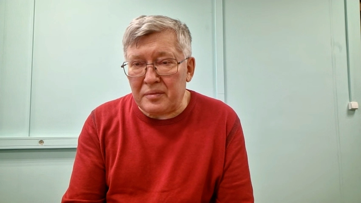    Капитан запаса первого ранга Василий Дандыкин