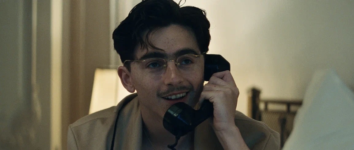 «Марти великолепный» Джоша Сэфди