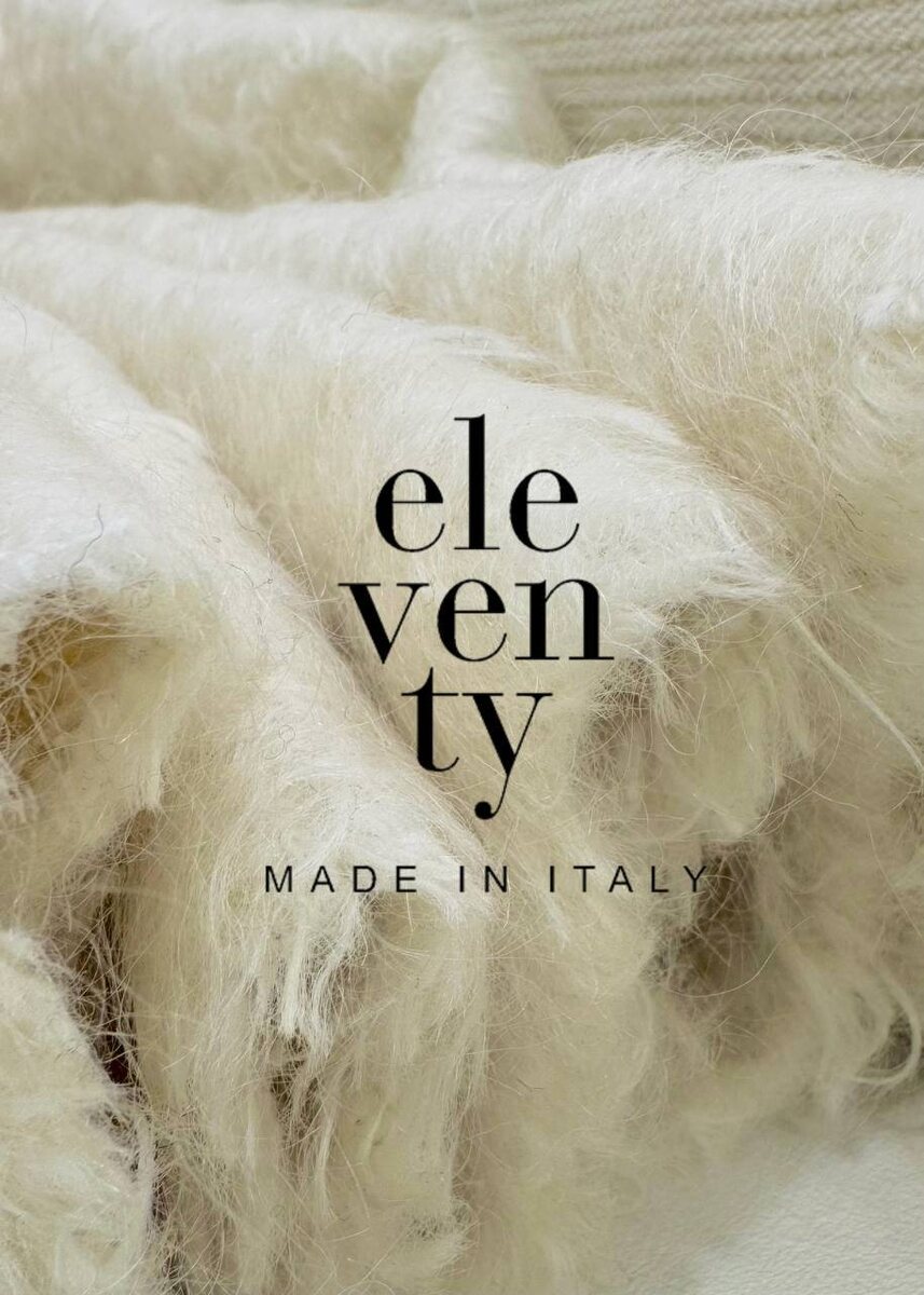      Мохер 35%  
     Шерсть 30%
     Альпака 14%
     Полиакрил 21%
     Ширина 142 см
     Цена 10200 р/м
    
Артикул 1700661