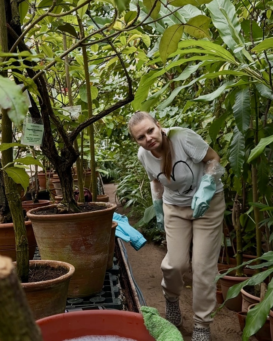 Всем привет! Я Валерия, хозяйка этого канала. Пишу про дом, творчество и о своей жизни.