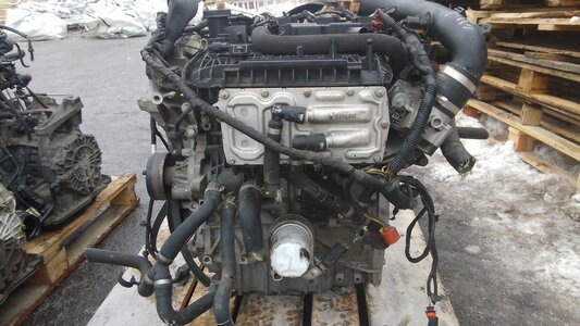      Автоэксперты: война с Ираном может привести к дефициту моторов и запчастей для иномарок
