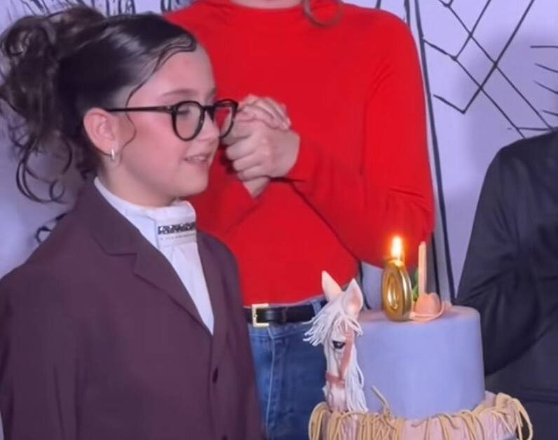 Мия Прилучная загадала желание в день рождения. Фото: соцсети