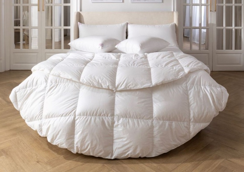 Круглое пуховое ожеяло German Grass | Posteleom.ru