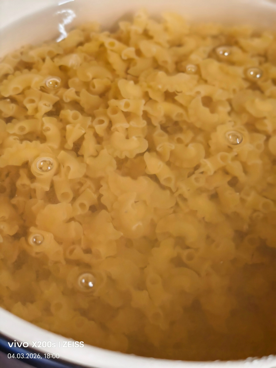 Не холодно вам, братцы?