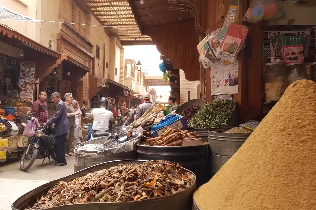 На улице Марракеша